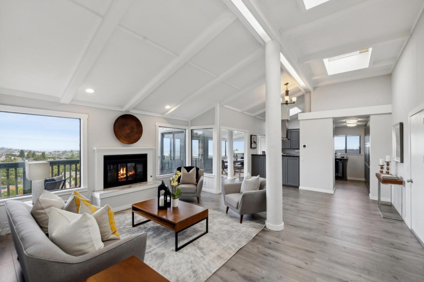 Detail Gallery Image 58 of 90 For 560 California Way, Woodside,  CA 94062 - 5 Beds | 6 Baths