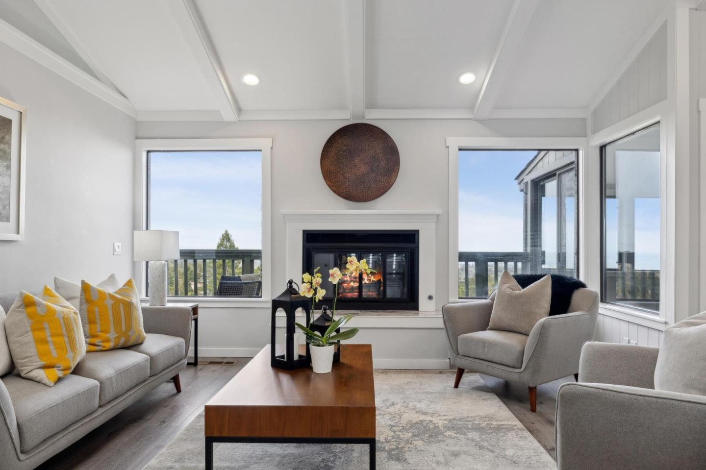 Detail Gallery Image 60 of 90 For 560 California Way, Woodside,  CA 94062 - 5 Beds | 6 Baths