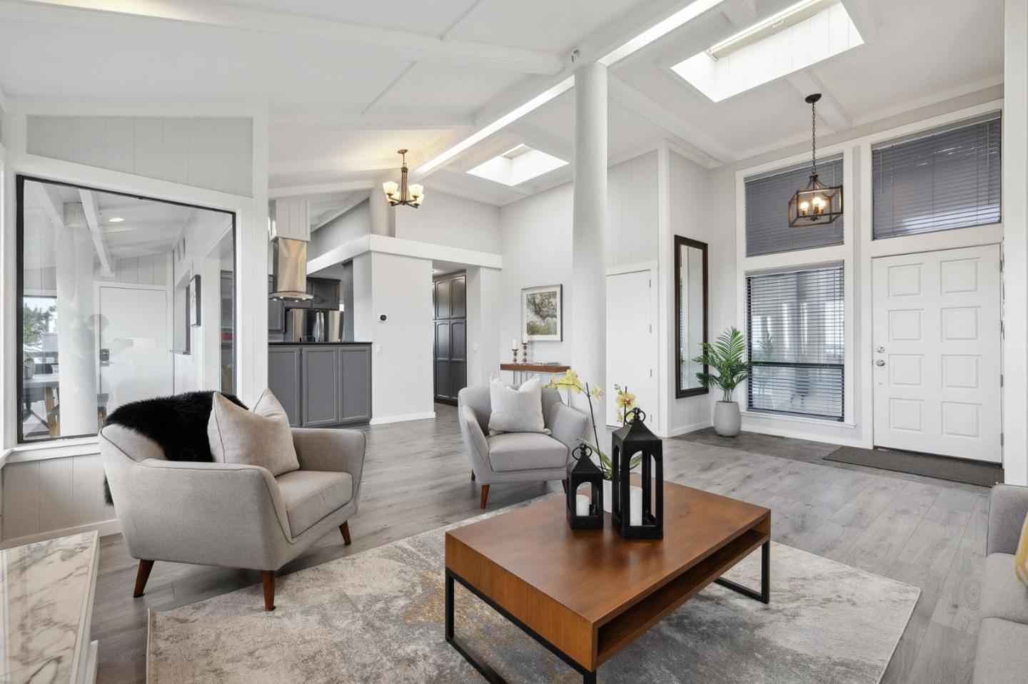 Detail Gallery Image 62 of 90 For 560 California Way, Woodside,  CA 94062 - 5 Beds | 6 Baths