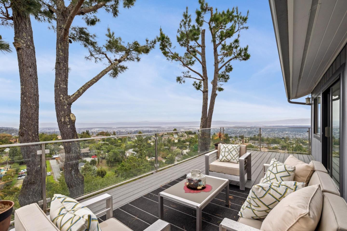 Detail Gallery Image 88 of 90 For 560 California Way, Woodside,  CA 94062 - 5 Beds | 6 Baths
