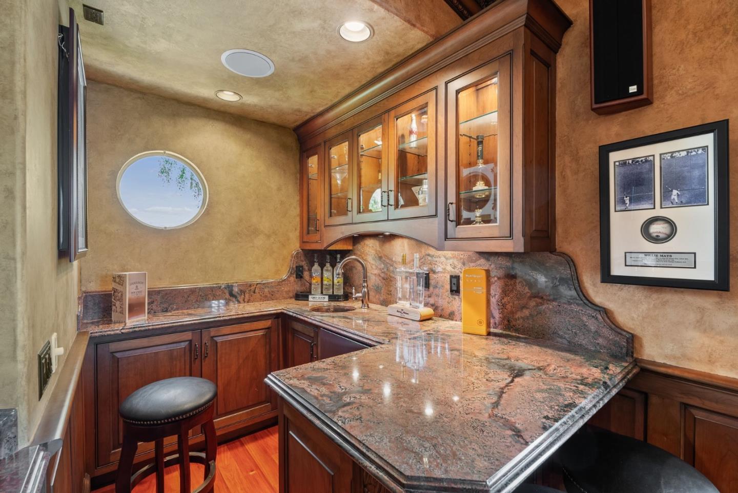 Detail Gallery Image 34 of 55 For 6541 Stonehill Dr, San Jose,  CA 95120 - 4 Beds | 3/1 Baths