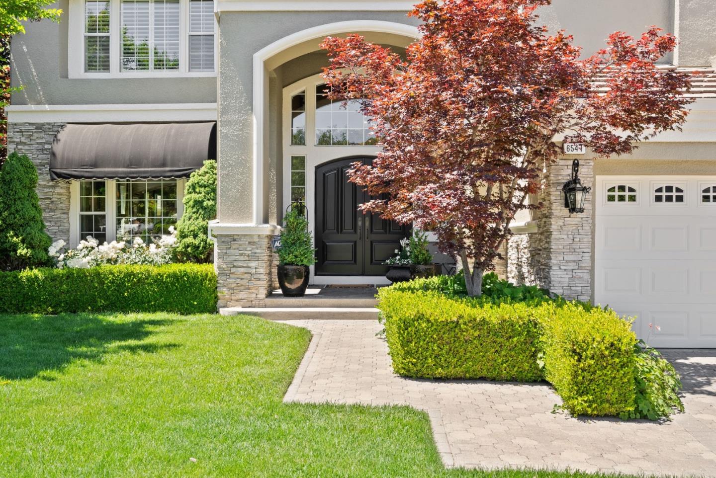 Detail Gallery Image 4 of 55 For 6541 Stonehill Dr, San Jose,  CA 95120 - 4 Beds | 3/1 Baths