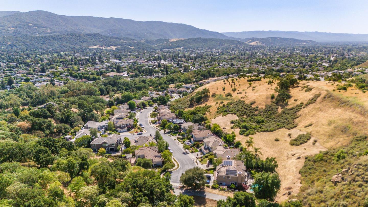 Detail Gallery Image 53 of 55 For 6541 Stonehill Dr, San Jose,  CA 95120 - 4 Beds | 3/1 Baths