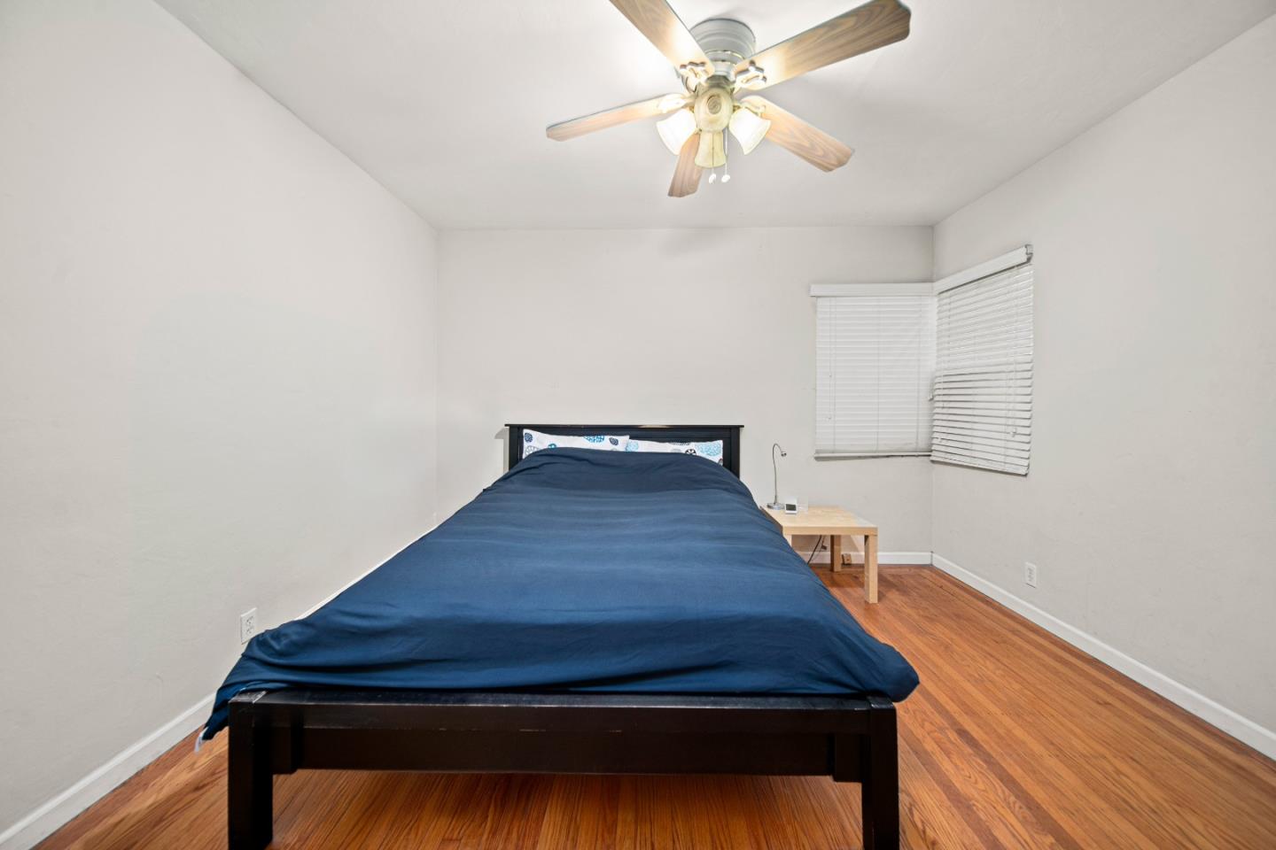 Detail Gallery Image 19 of 39 For 250 Fernando Ave, Palo Alto,  CA 94306 - – Beds | – Baths