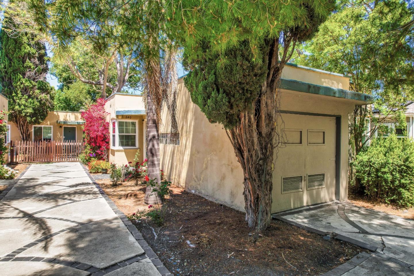 Detail Gallery Image 2 of 39 For 250 Fernando Ave, Palo Alto,  CA 94306 - – Beds | – Baths