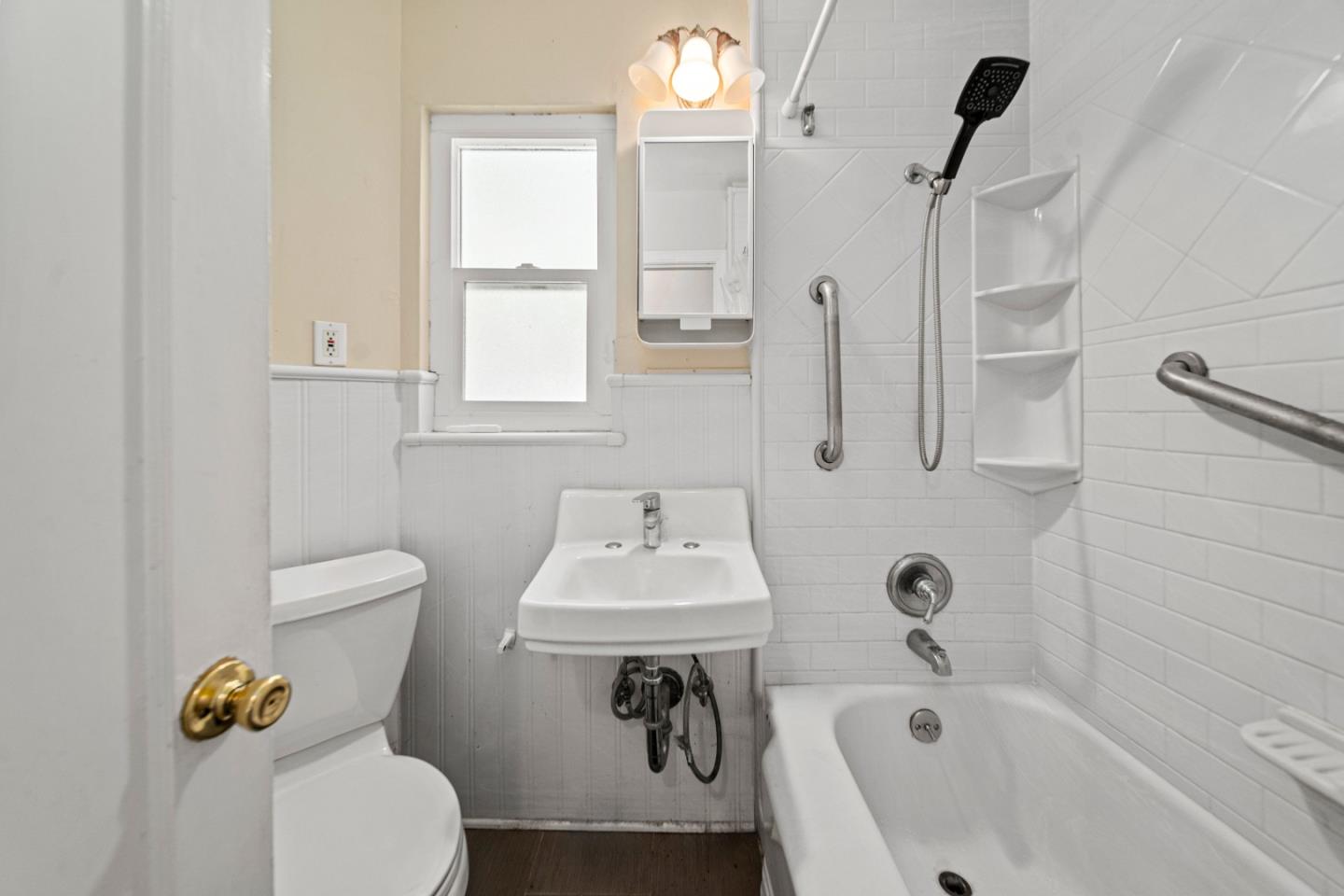 Detail Gallery Image 21 of 39 For 250 Fernando Ave, Palo Alto,  CA 94306 - – Beds | – Baths