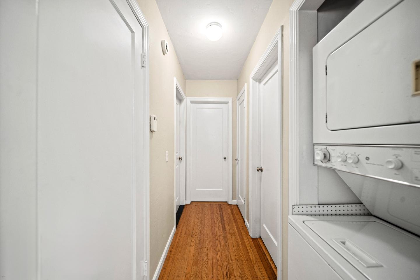 Detail Gallery Image 32 of 39 For 250 Fernando Ave, Palo Alto,  CA 94306 - – Beds | – Baths