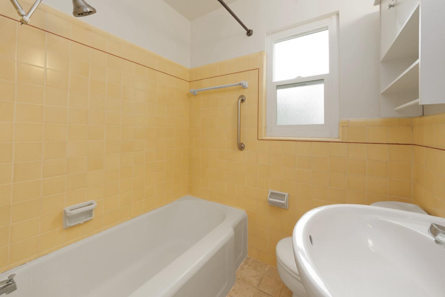 Detail Gallery Image 8 of 39 For 250 Fernando Ave, Palo Alto,  CA 94306 - – Beds | – Baths