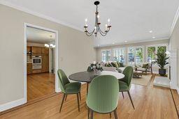 Detail Gallery Image 11 of 51 For 10 Banff Way, Pacifica,  CA 94044 - 4 Beds | 2/1 Baths