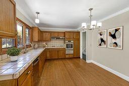 Detail Gallery Image 15 of 51 For 10 Banff Way, Pacifica,  CA 94044 - 4 Beds | 2/1 Baths