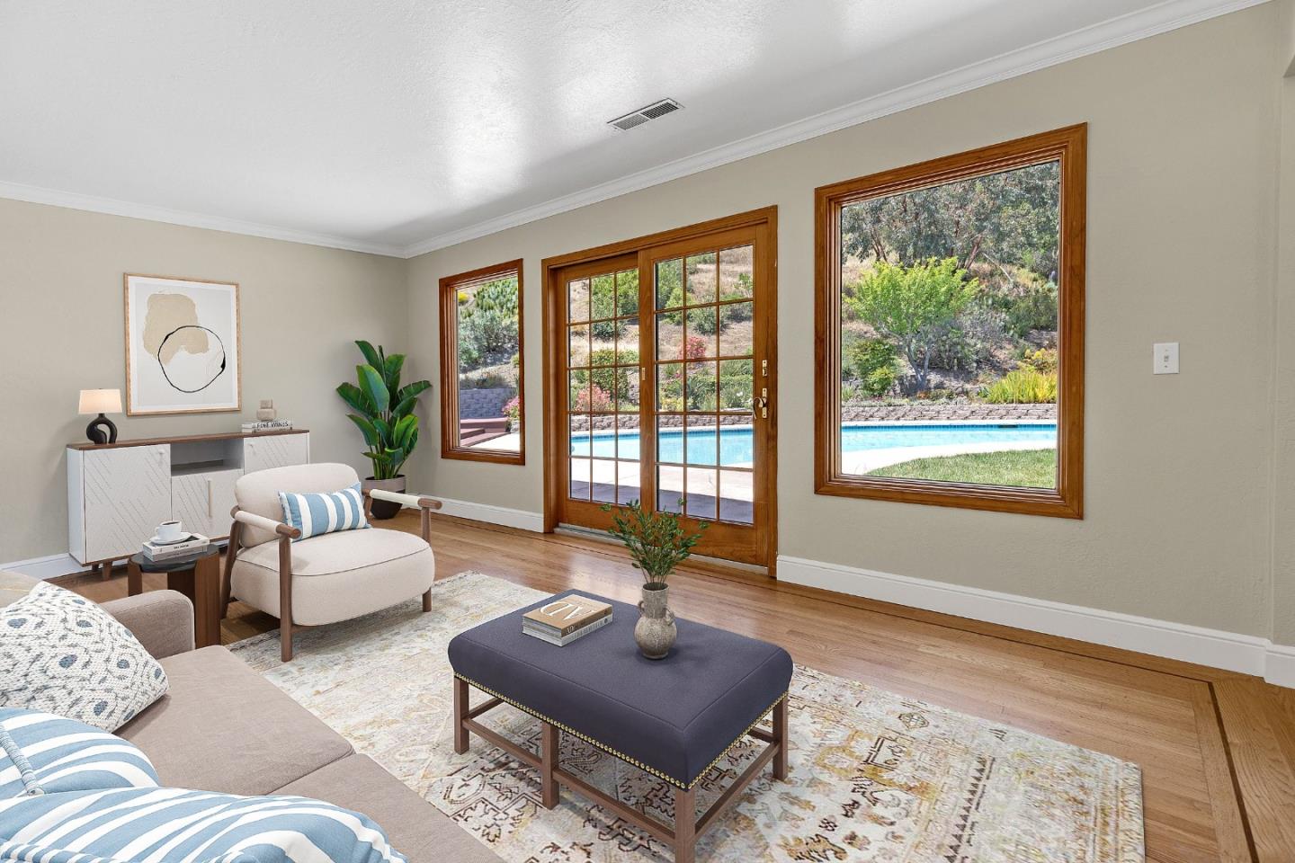 Detail Gallery Image 21 of 51 For 10 Banff Way, Pacifica,  CA 94044 - 4 Beds | 2/1 Baths