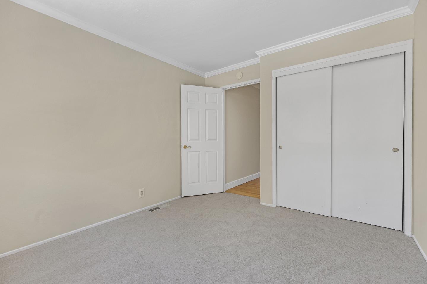 Detail Gallery Image 29 of 51 For 10 Banff Way, Pacifica,  CA 94044 - 4 Beds | 2/1 Baths