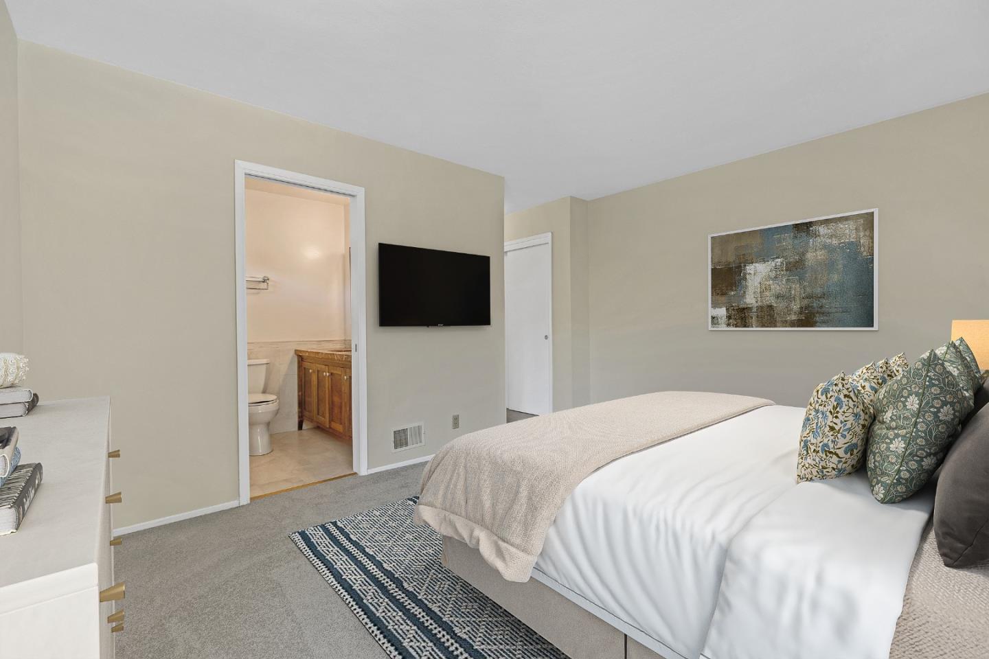 Detail Gallery Image 32 of 51 For 10 Banff Way, Pacifica,  CA 94044 - 4 Beds | 2/1 Baths