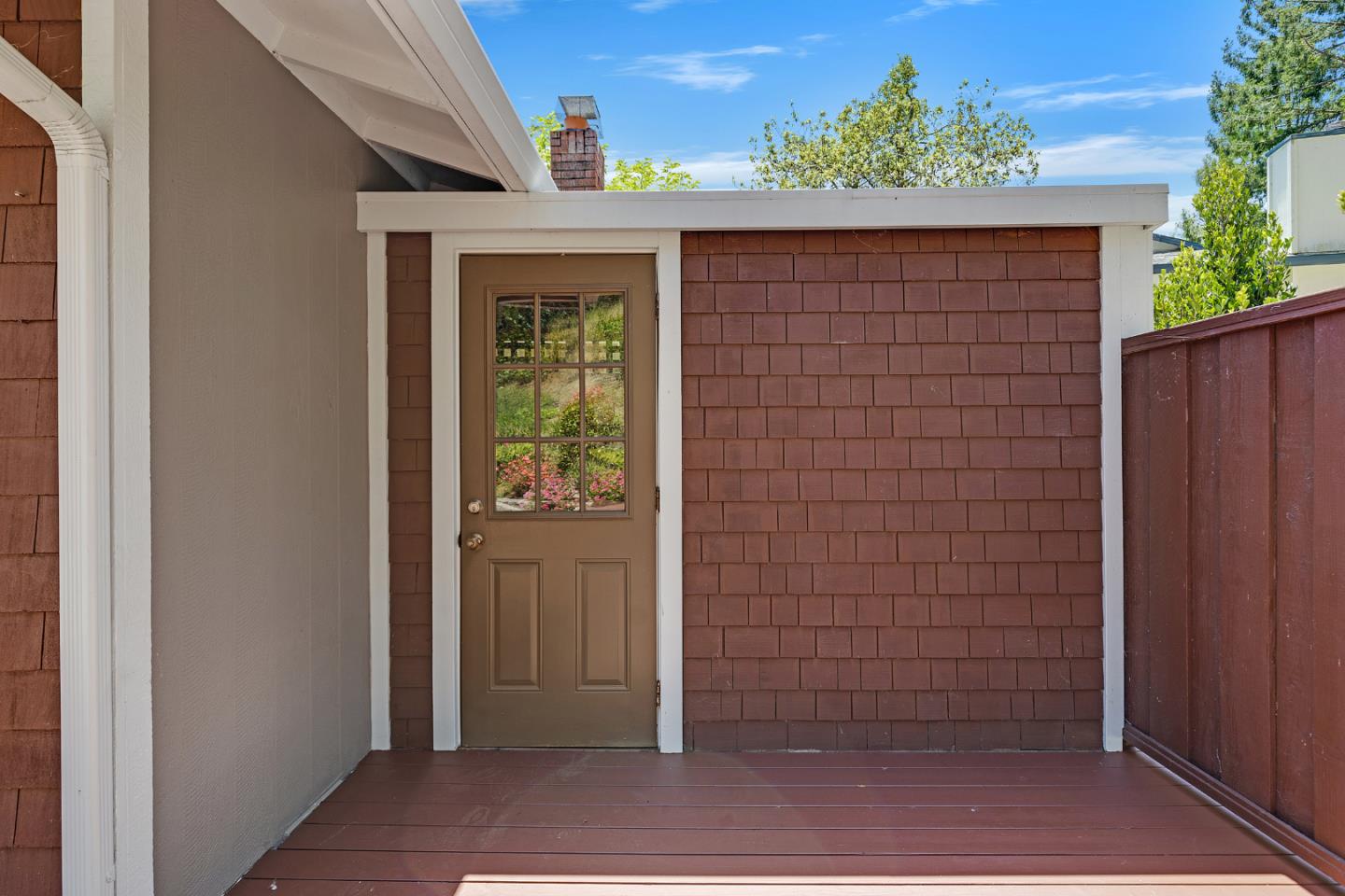 Detail Gallery Image 49 of 51 For 10 Banff Way, Pacifica,  CA 94044 - 4 Beds | 2/1 Baths