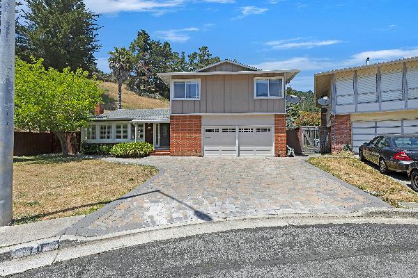 Detail Gallery Image 51 of 51 For 10 Banff Way, Pacifica,  CA 94044 - 4 Beds | 2/1 Baths