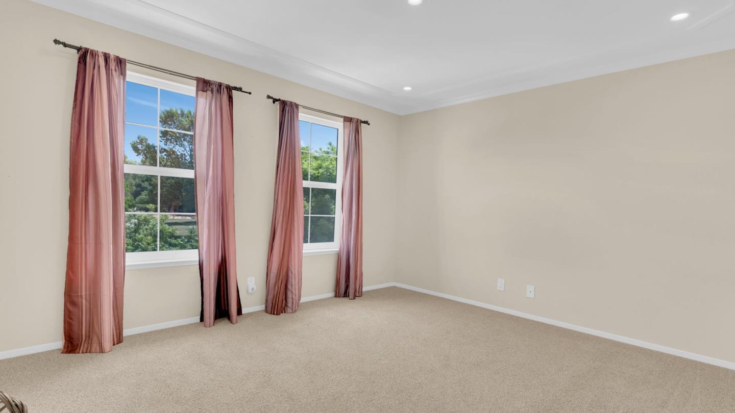 Detail Gallery Image 40 of 58 For 310 Araglin Ct, San Jose,  CA 95136 - 3 Beds | 2/1 Baths