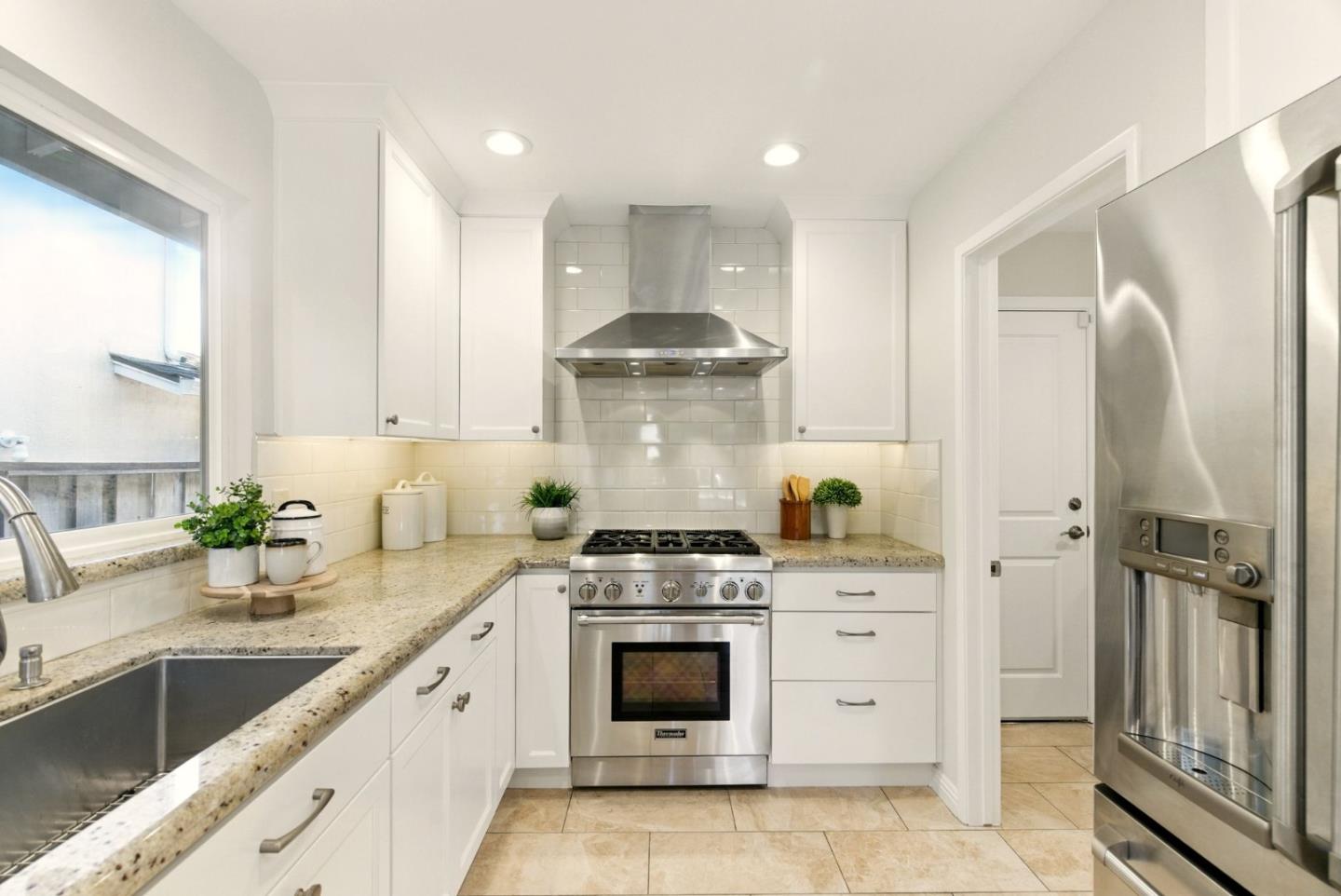 Detail Gallery Image 17 of 40 For 6293 Tracel Dr, San Jose,  CA 95129 - 3 Beds | 2/1 Baths