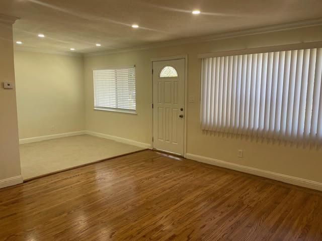 Detail Gallery Image 4 of 6 For 297 Bradford Dr, Sunnyvale,  CA 94089 - 3 Beds | 1 Baths