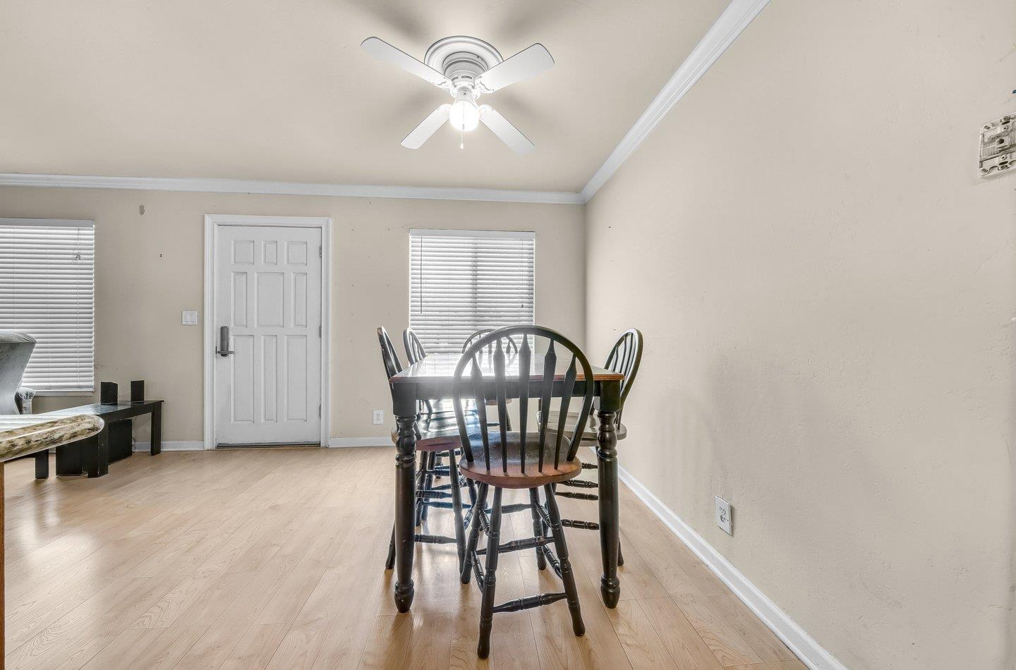 Detail Gallery Image 12 of 26 For 2989 Betsy Way, San Jose,  CA 95133 - 3 Beds | 2 Baths