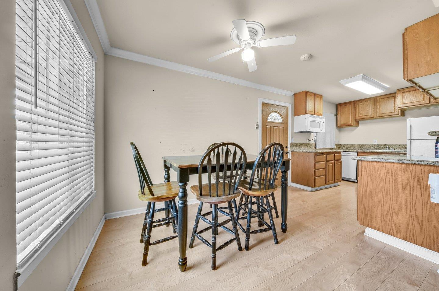 Detail Gallery Image 13 of 26 For 2989 Betsy Way, San Jose,  CA 95133 - 3 Beds | 2 Baths