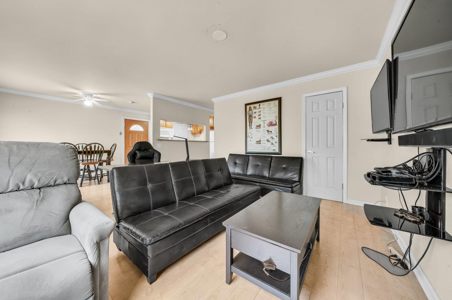 Detail Gallery Image 14 of 26 For 2989 Betsy Way, San Jose,  CA 95133 - 3 Beds | 2 Baths
