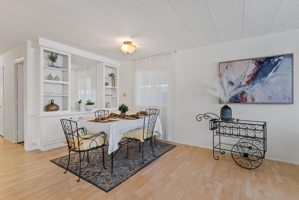 Detail Gallery Image 5 of 25 For 1555 Merrill St #139,  Santa Cruz,  CA 95062 - 2 Beds | 2 Baths