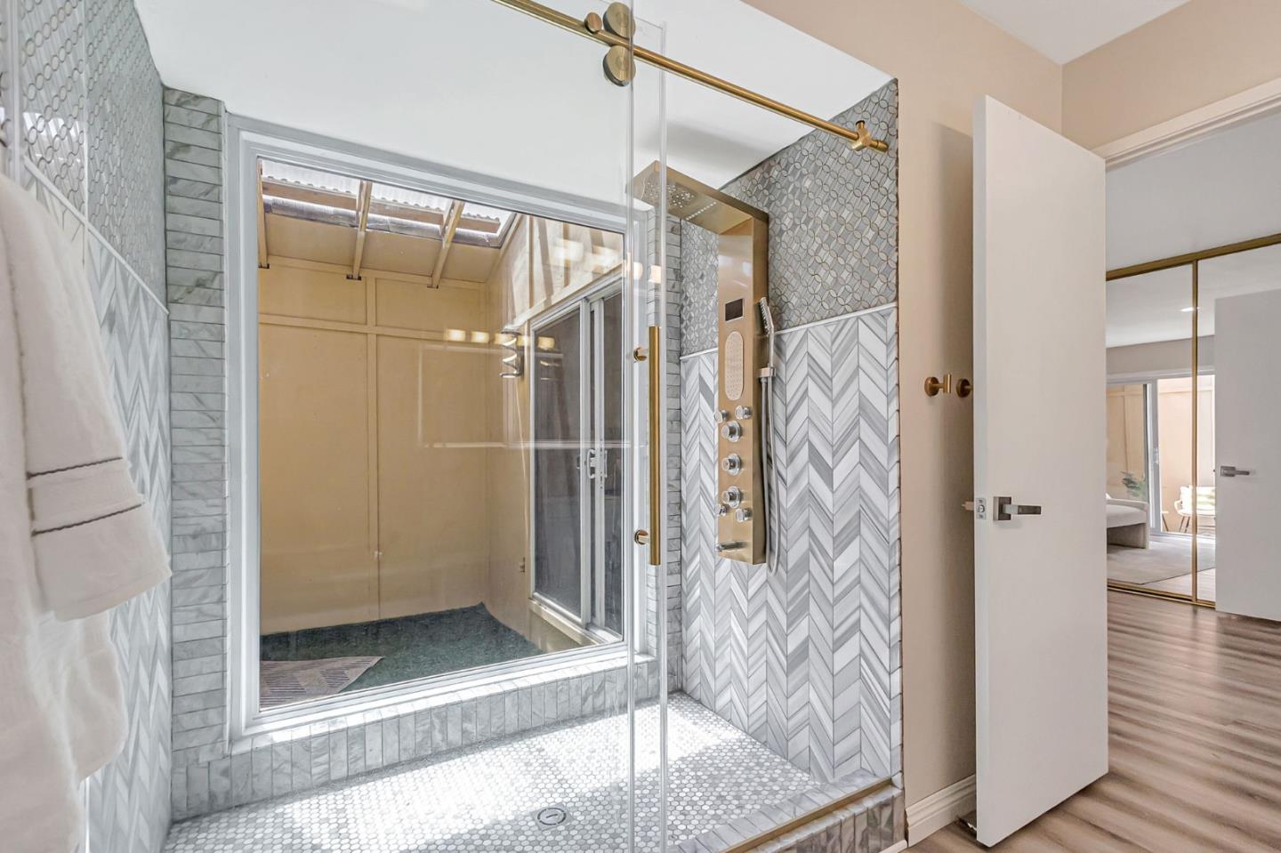 Detail Gallery Image 21 of 42 For 1536 Camino Cerrado, San Jose,  CA 95128 - 4 Beds | 2 Baths