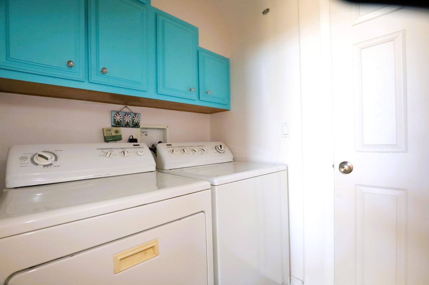 Detail Gallery Image 19 of 38 For 14685 Oka #15,  Los Gatos,  CA 95032 - 3 Beds | 2 Baths