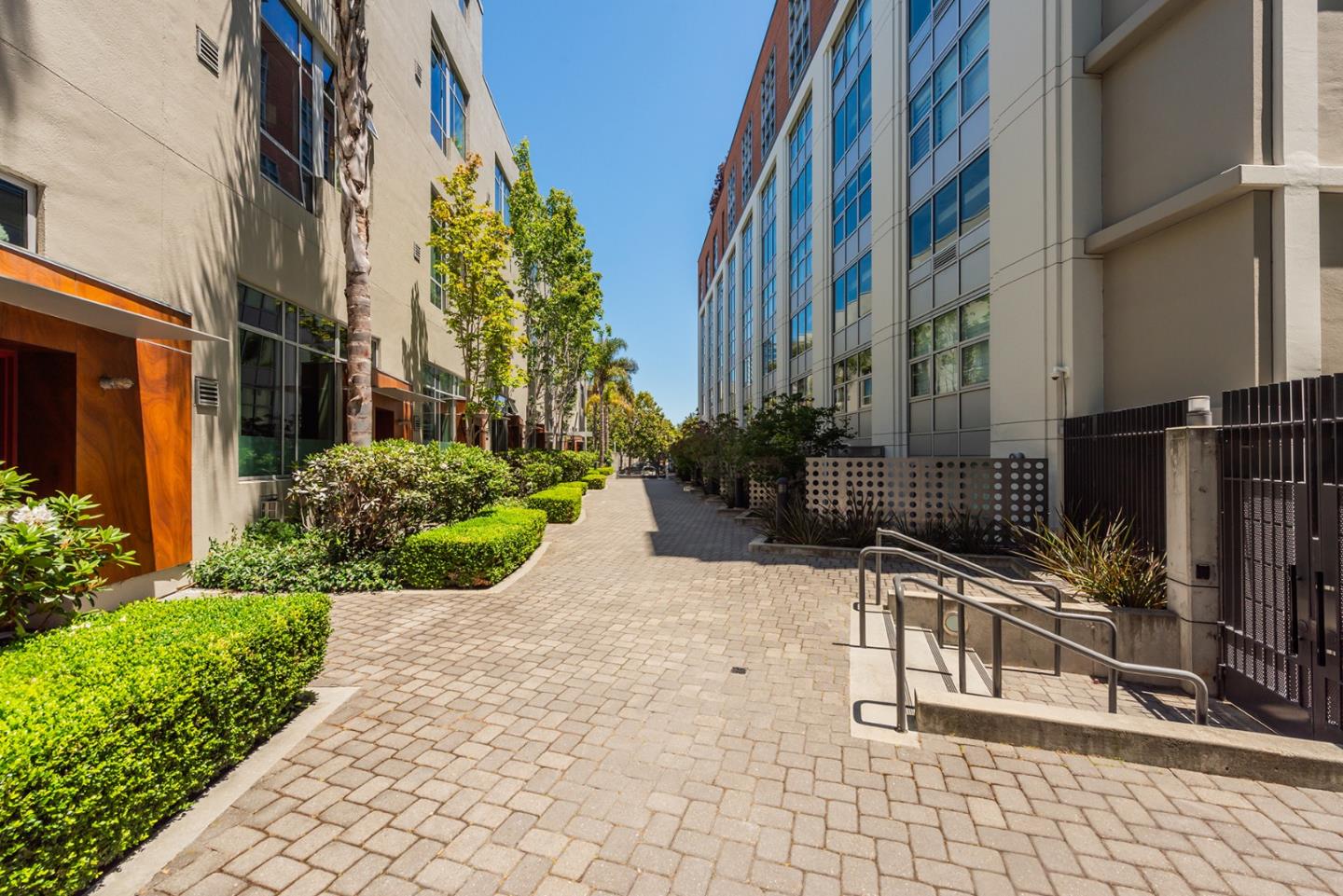 Detail Gallery Image 42 of 67 For 200 Brannan St #208,  San Francisco,  CA 94107 - 2 Beds | 2 Baths