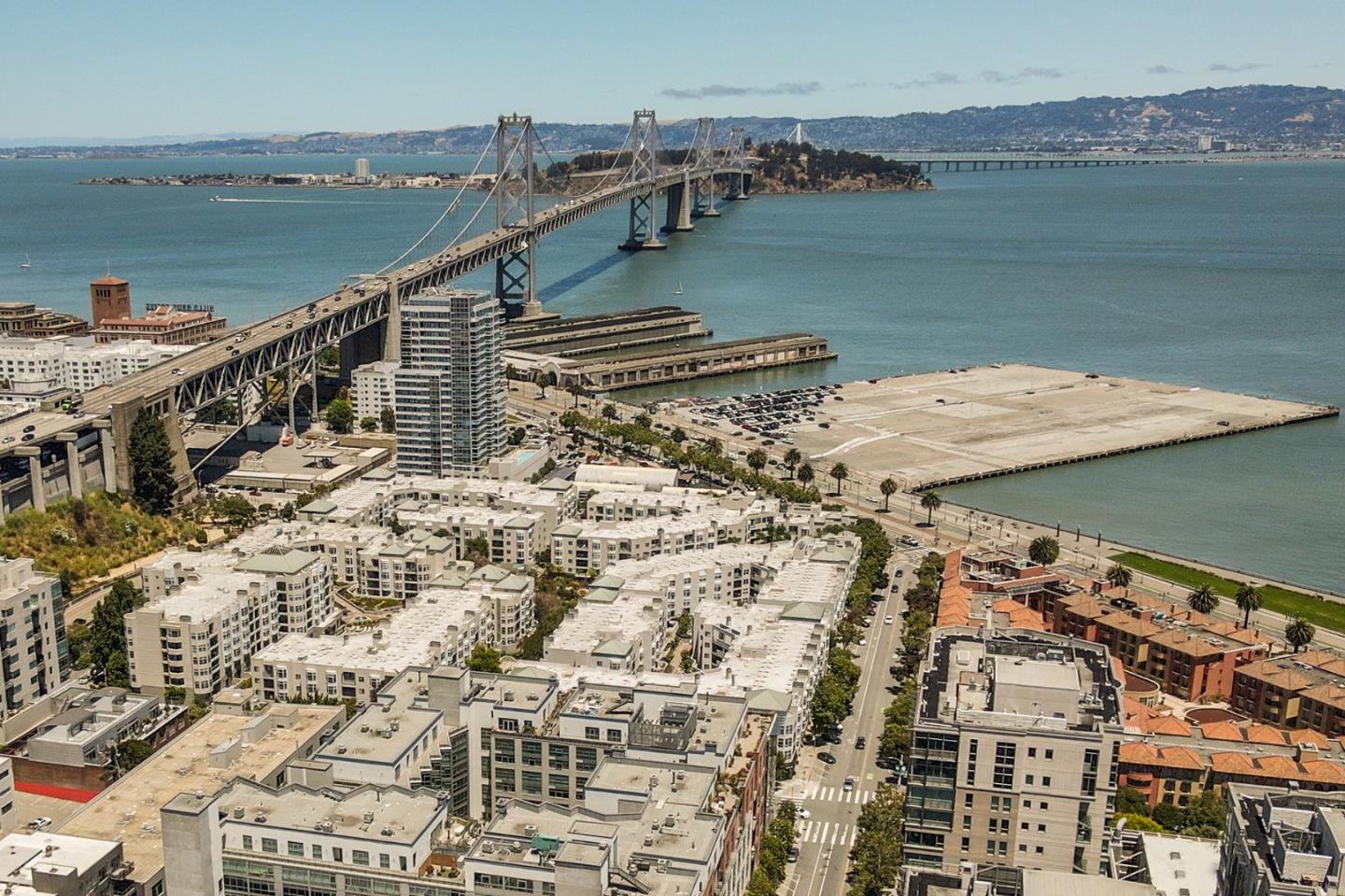 Detail Gallery Image 63 of 67 For 200 Brannan St #208,  San Francisco,  CA 94107 - 2 Beds | 2 Baths