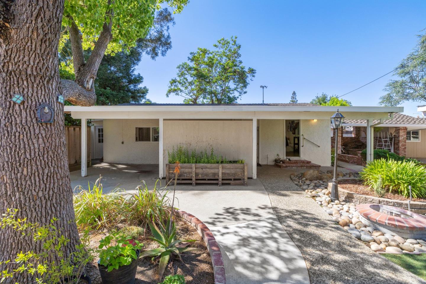 Detail Gallery Image 35 of 55 For 1445 Branham Ln, San Jose,  CA 95118 - 3 Beds | 2 Baths