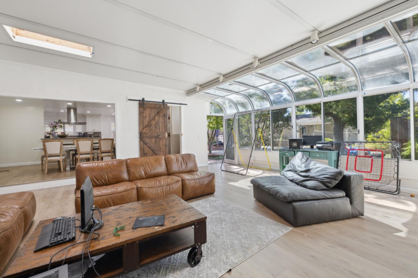 Detail Gallery Image 7 of 55 For 1445 Branham Ln, San Jose,  CA 95118 - 3 Beds | 2 Baths