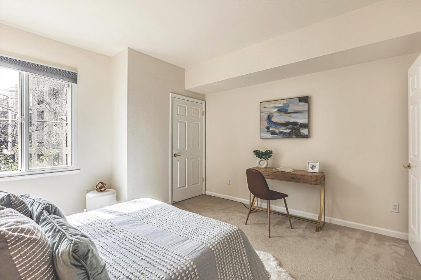 Detail Gallery Image 14 of 43 For 2255 Showers Dr #363,  Mountain View,  CA 94040 - 3 Beds | 3 Baths