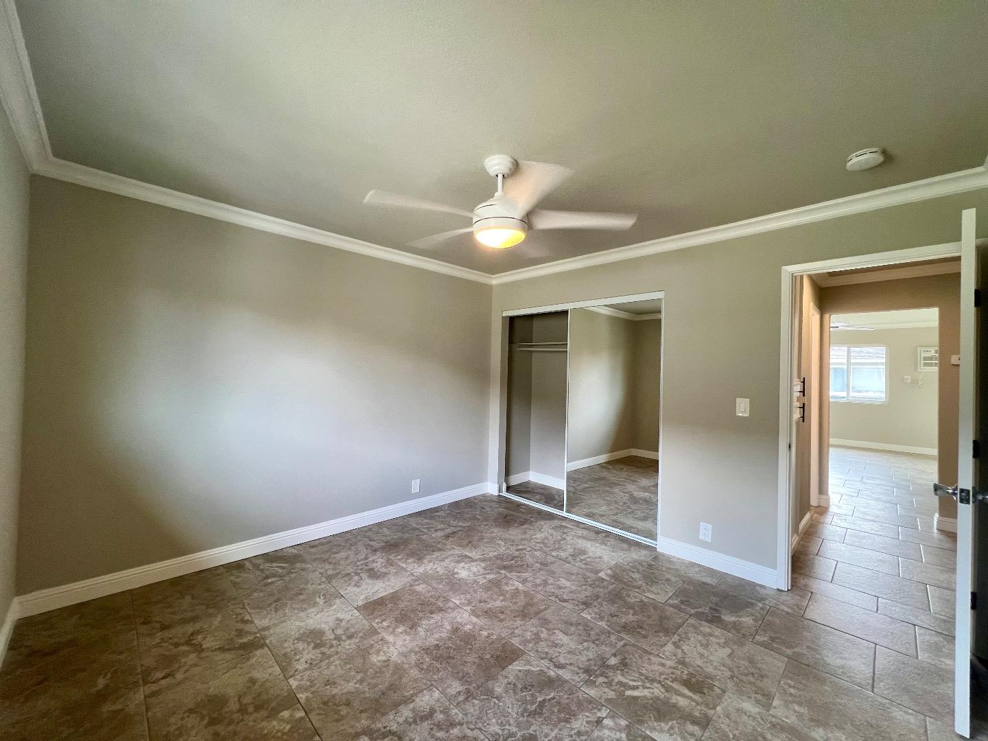 Detail Gallery Image 7 of 14 For 1840 Southwest Expy #4,  San Jose,  CA 95126 - 2 Beds | 1 Baths