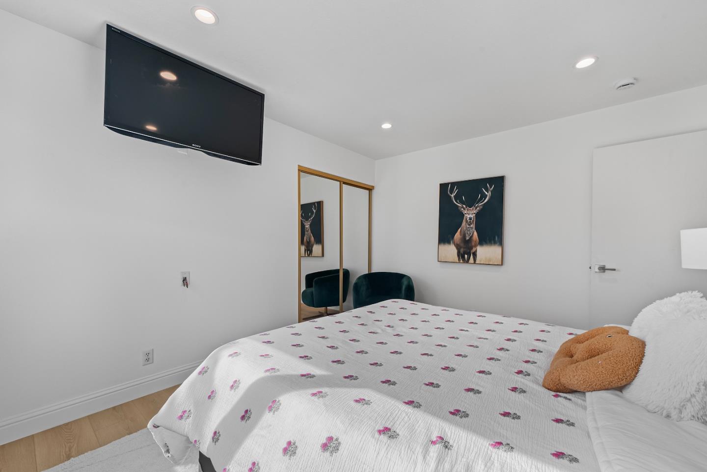 Detail Gallery Image 30 of 57 For 707 Santa Cruz Ln, Foster City,  CA 94404 - 3 Beds | 2/1 Baths