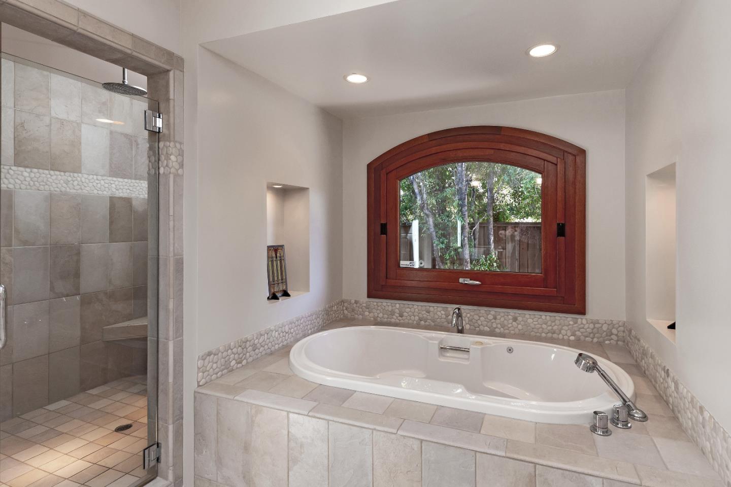 Detail Gallery Image 30 of 55 For 19740 Glen Brae Dr, Saratoga,  CA 95070 - 4 Beds | 2/1 Baths