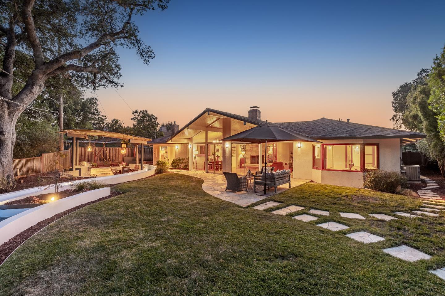 Detail Gallery Image 40 of 55 For 19740 Glen Brae Dr, Saratoga,  CA 95070 - 4 Beds | 2/1 Baths
