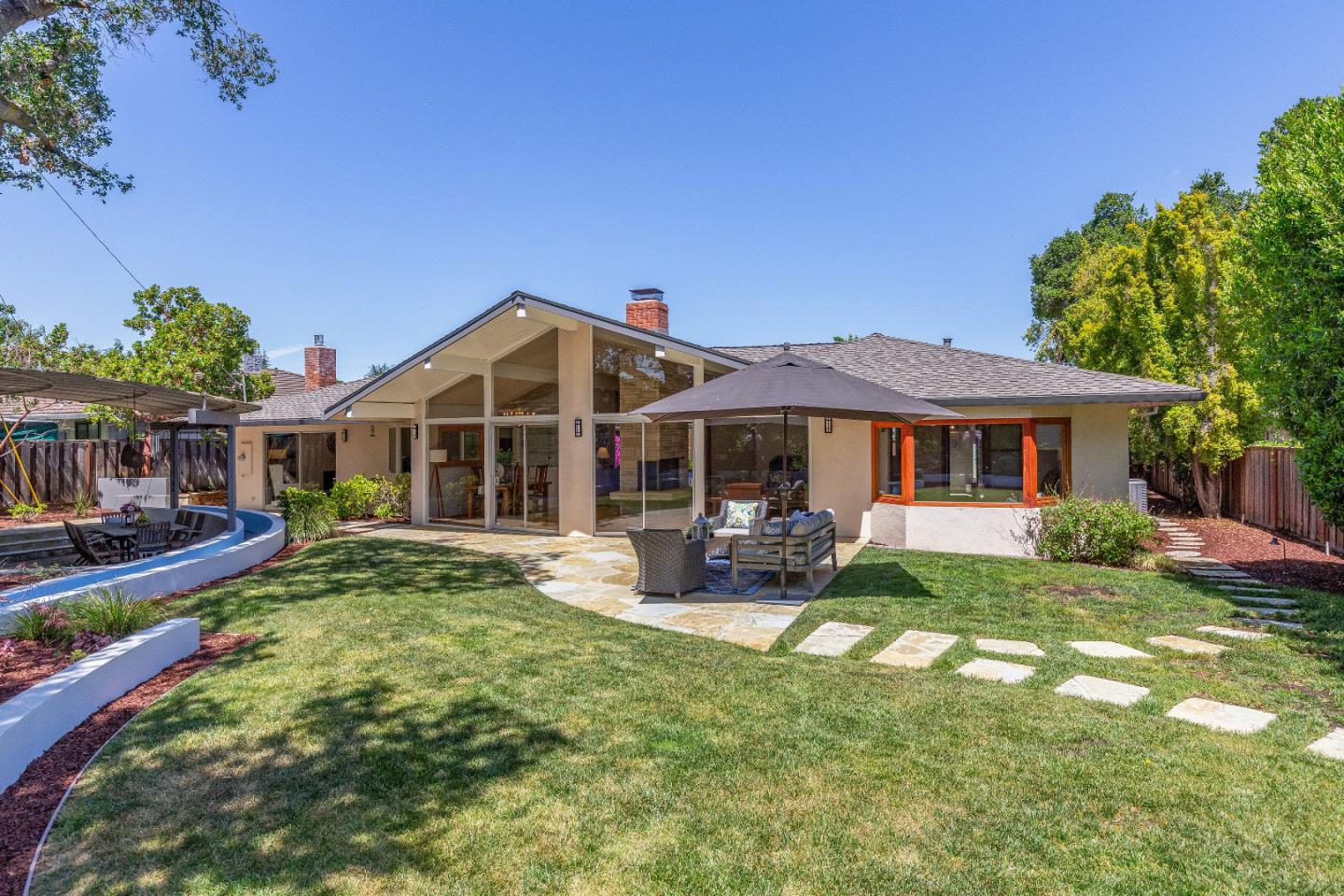 Detail Gallery Image 47 of 55 For 19740 Glen Brae Dr, Saratoga,  CA 95070 - 4 Beds | 2/1 Baths