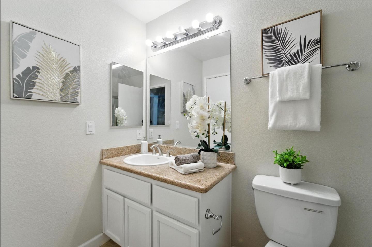 Detail Gallery Image 8 of 35 For 2744 Somerset Park Cir, San Jose,  CA 95132 - 2 Beds | 2 Baths