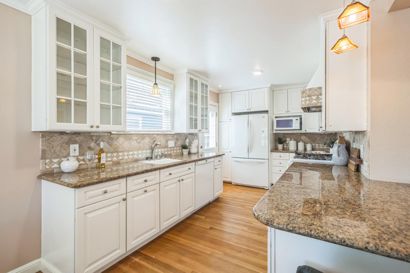 Detail Gallery Image 13 of 45 For 545 N 17th St, San Jose,  CA 95112 - 2 Beds | 2 Baths