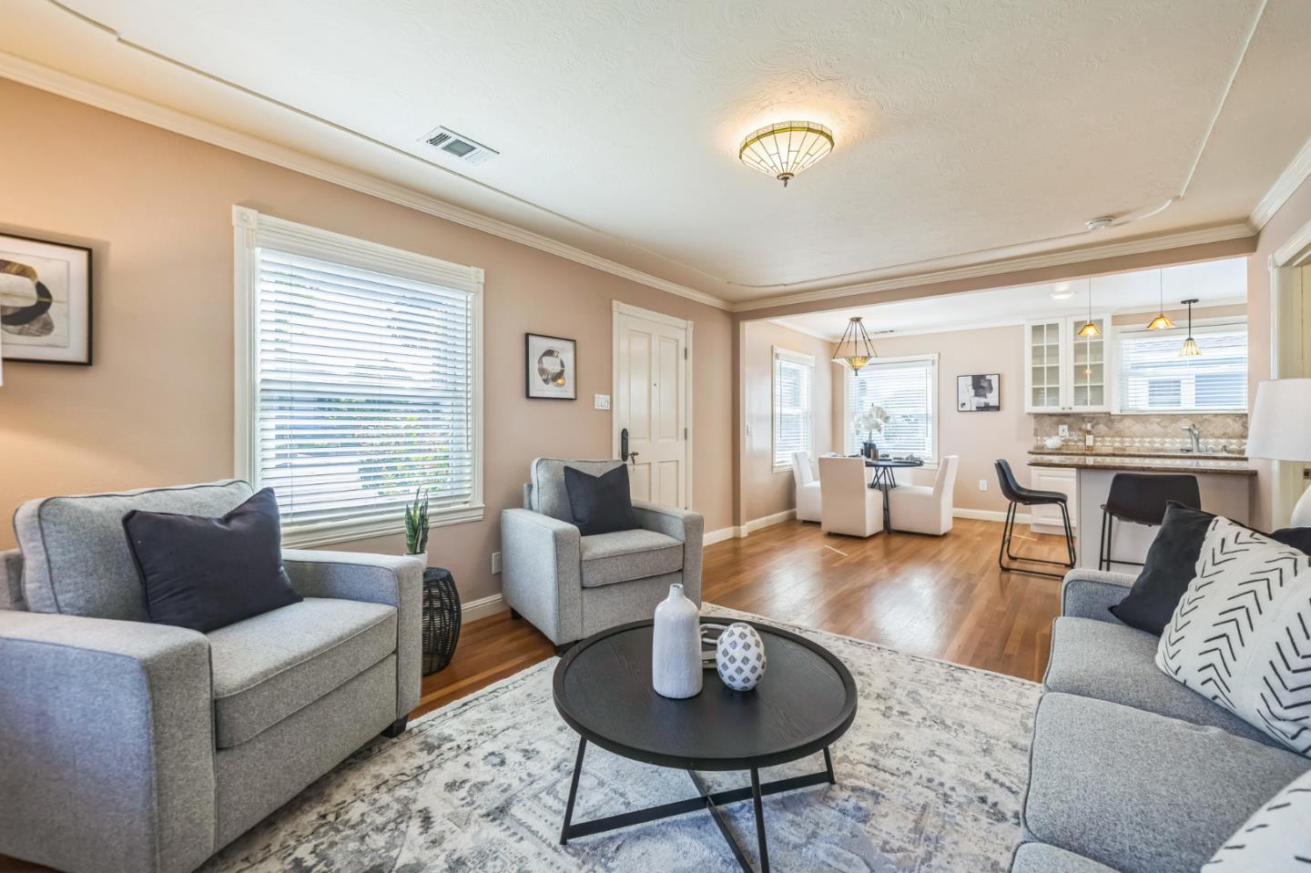 Detail Gallery Image 6 of 45 For 545 N 17th St, San Jose,  CA 95112 - 2 Beds | 2 Baths