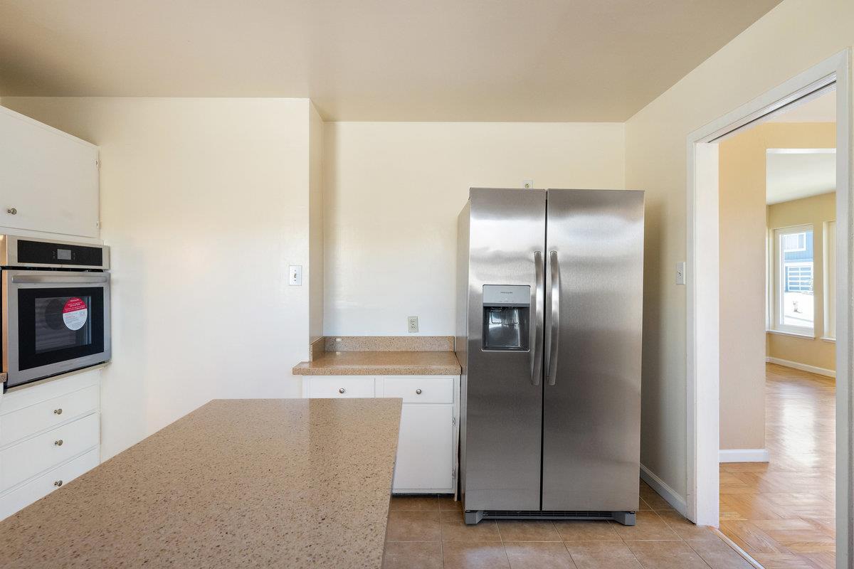 Detail Gallery Image 16 of 38 For 139 Santa Paula Dr, Daly City,  CA 94015 - 3 Beds | 2 Baths