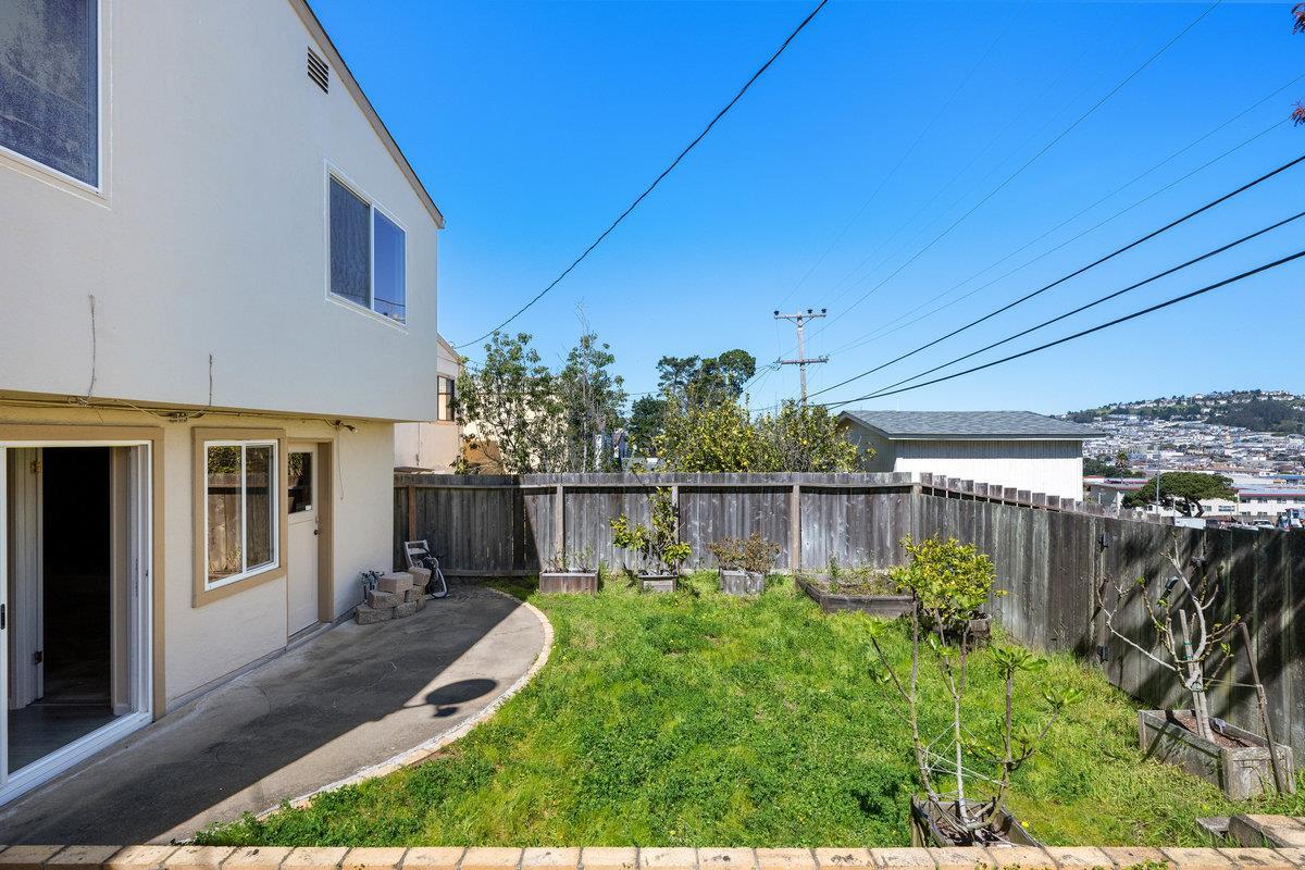 Detail Gallery Image 28 of 38 For 139 Santa Paula Dr, Daly City,  CA 94015 - 3 Beds | 2 Baths