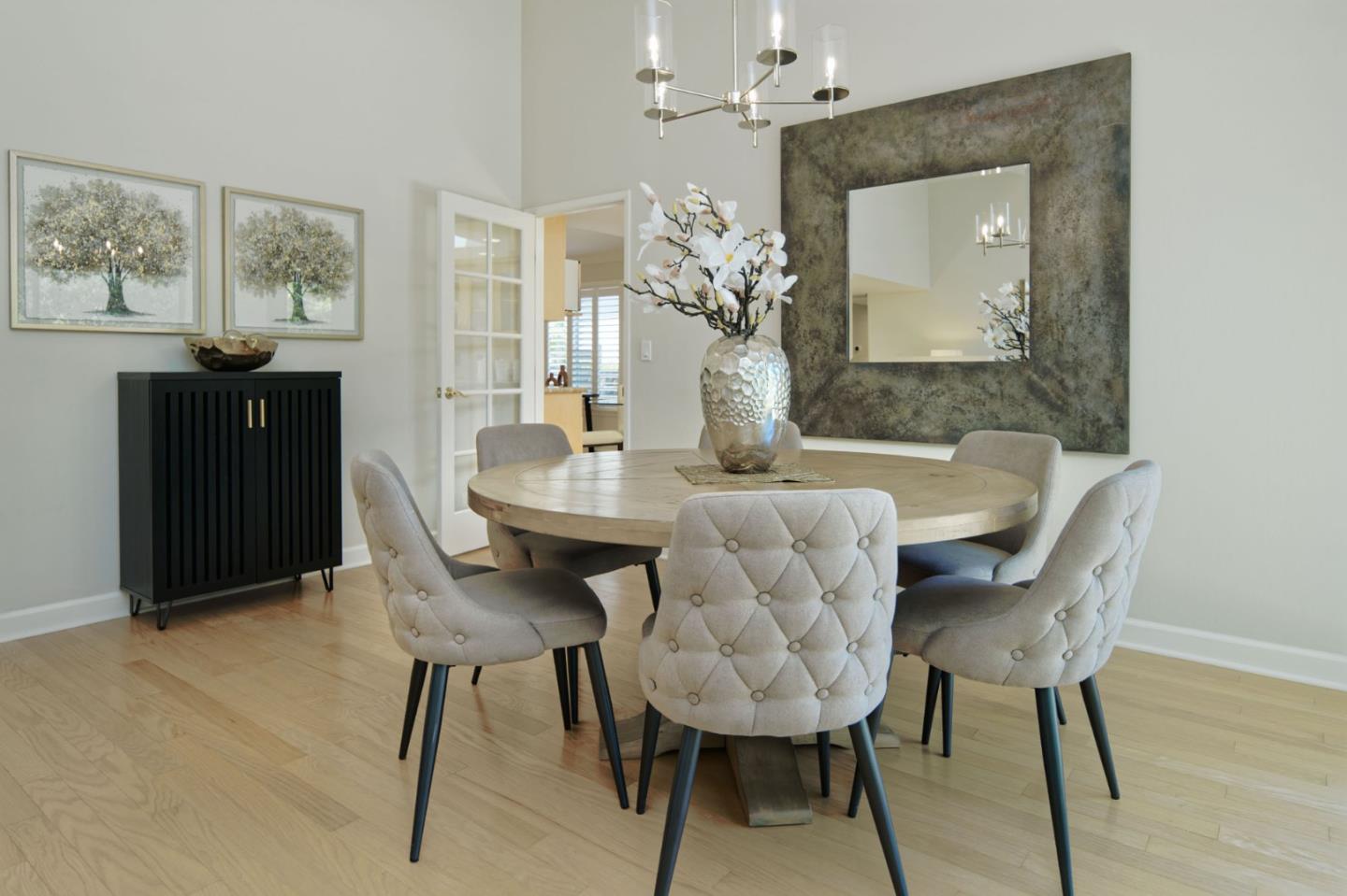 Detail Gallery Image 12 of 55 For 7068 Brooktree Way, San Jose,  CA 95120 - 4 Beds | 2 Baths