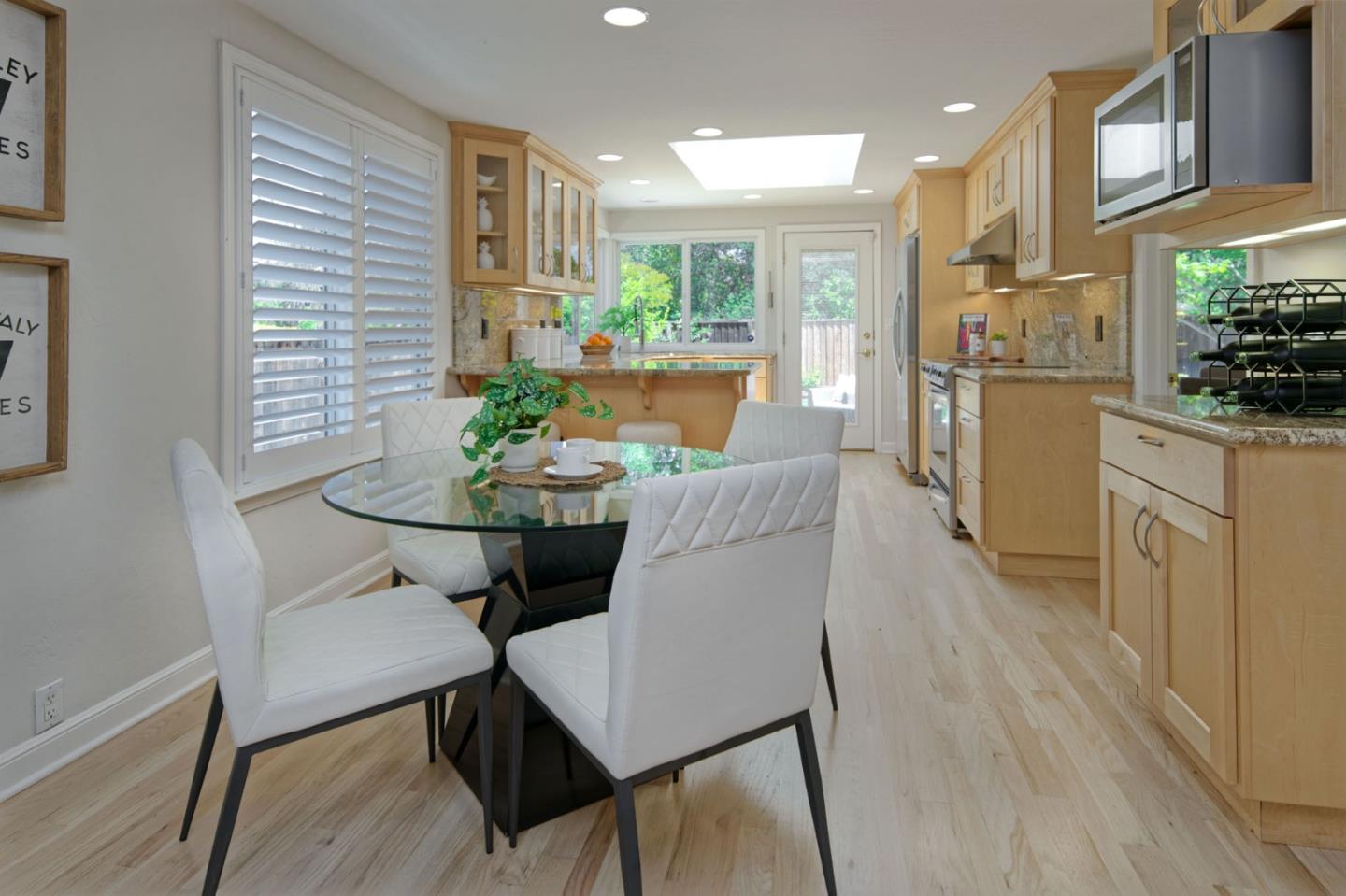 Detail Gallery Image 13 of 55 For 7068 Brooktree Way, San Jose,  CA 95120 - 4 Beds | 2 Baths