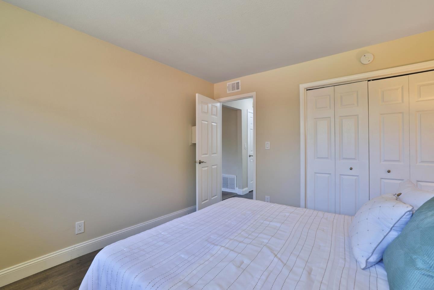 Detail Gallery Image 11 of 20 For 765 Warring Dr #1,  San Jose,  CA 95123 - 2 Beds | 1 Baths