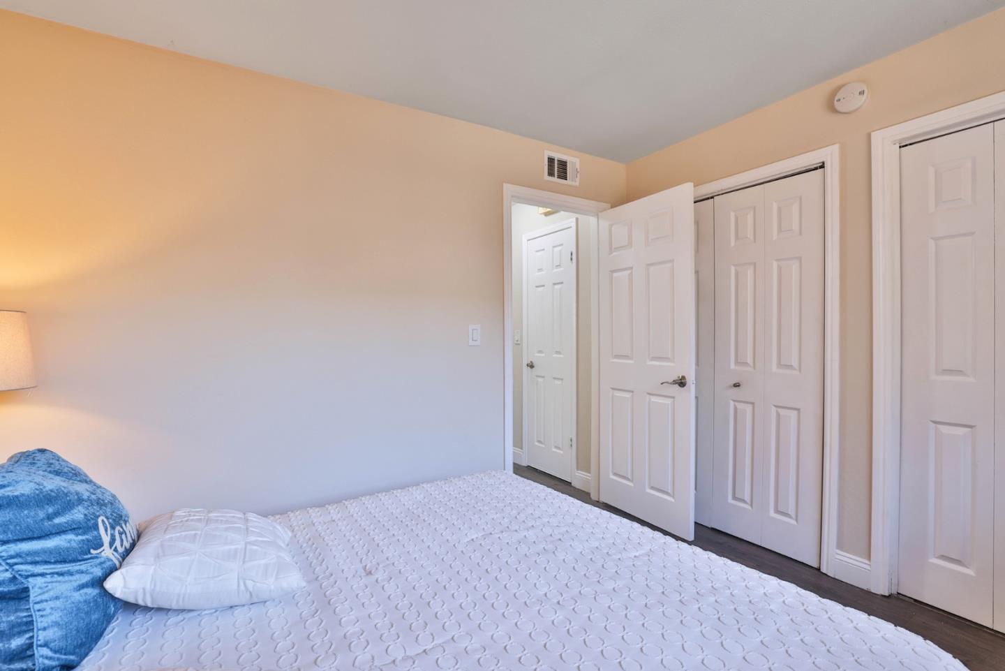 Detail Gallery Image 12 of 20 For 765 Warring Dr #1,  San Jose,  CA 95123 - 2 Beds | 1 Baths