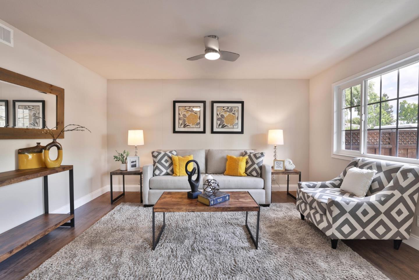 Detail Gallery Image 2 of 20 For 765 Warring Dr #1,  San Jose,  CA 95123 - 2 Beds | 1 Baths