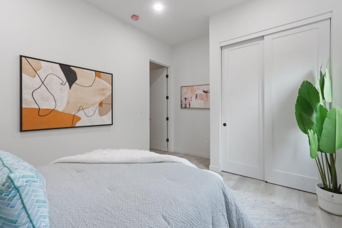 Detail Gallery Image 25 of 30 For 871 Menker, San Jose,  CA 95128 - 5 Beds | 4 Baths