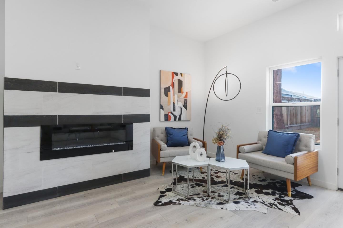 Detail Gallery Image 5 of 30 For 871 Menker, San Jose,  CA 95128 - 5 Beds | 4 Baths